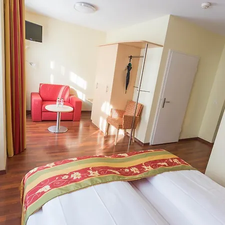 De La Paix Hotel 3*