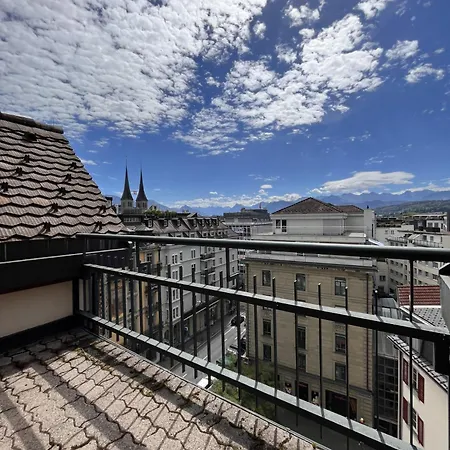 De La Paix 3* Lucerna